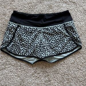 Lululemon Black and Light Blue Women's Shorts